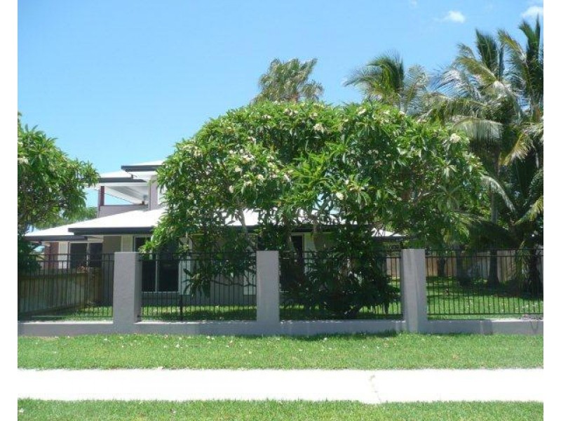 6 Howard Street, Bowen QLD 4805