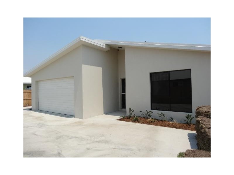 16 Lime Tree Court, Bowen QLD 4805