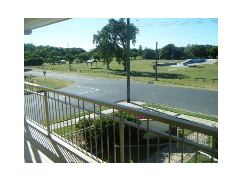 1/1 Murroona Road, Bowen QLD 4805