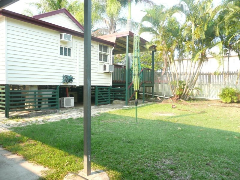 53 Poole Street, Bowen QLD 4805