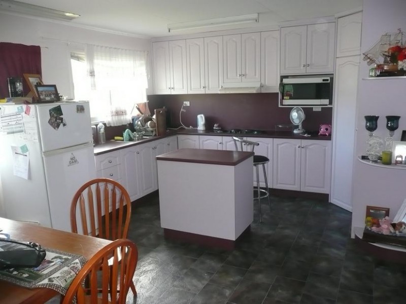 26 Thomas Street, Bowen QLD 4805