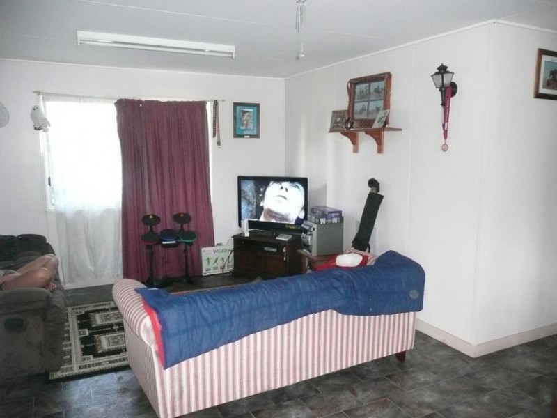 26 Thomas Street, Bowen QLD 4805