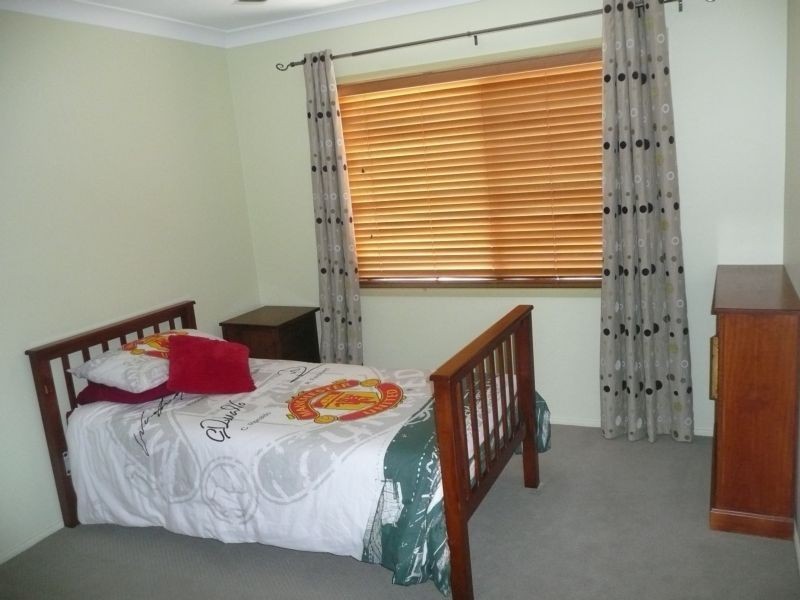 15 Eglinton Street, Bowen QLD 4805