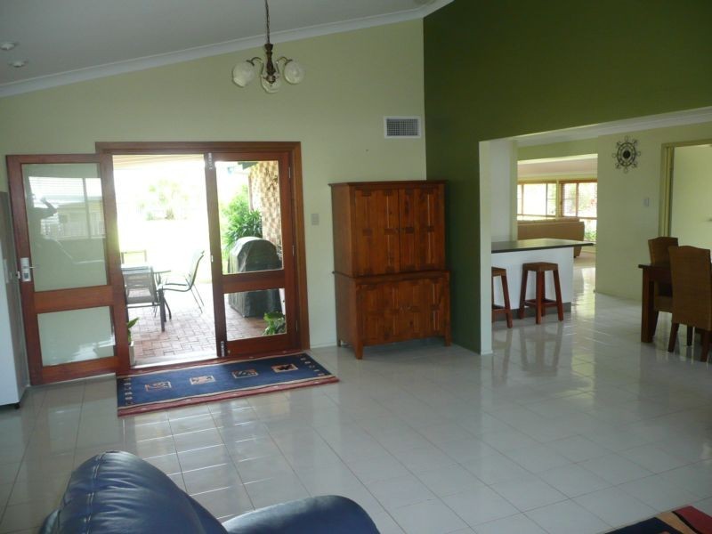 15 Eglinton Street, Bowen QLD 4805