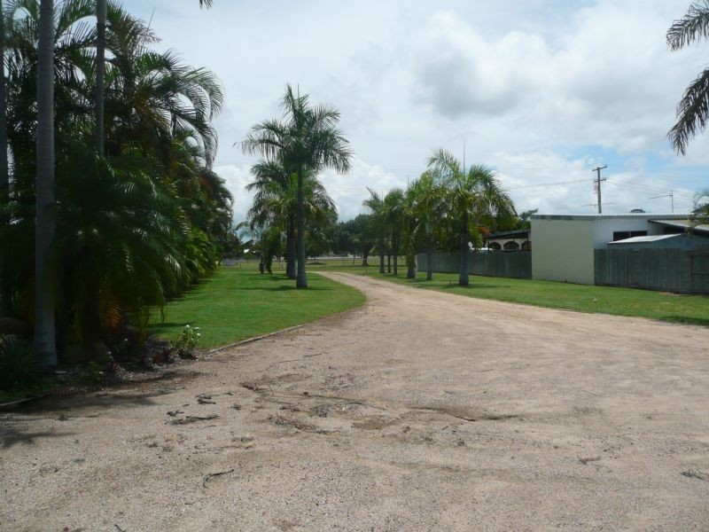 15 Eglinton Street, Bowen QLD 4805