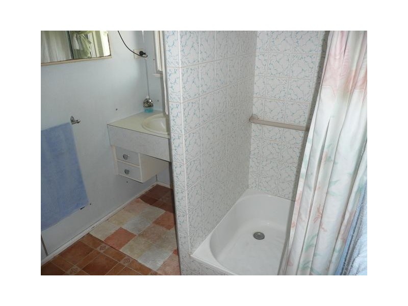 87 Williams Street, Bowen QLD 4805