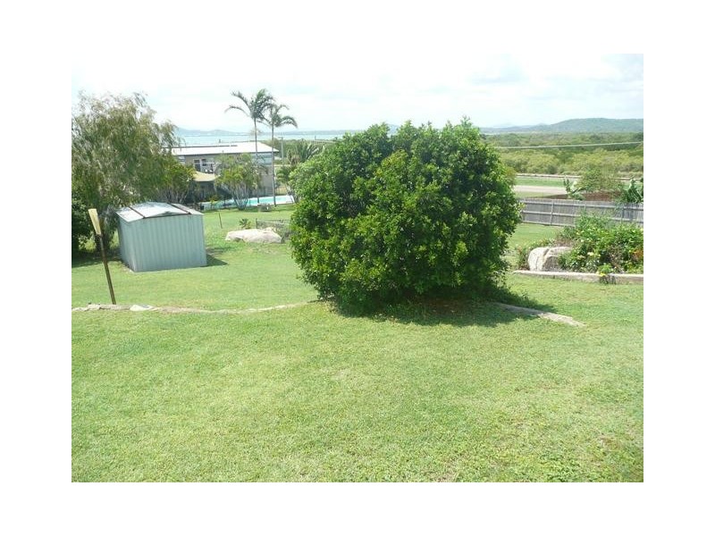 87 Williams Street, Bowen QLD 4805