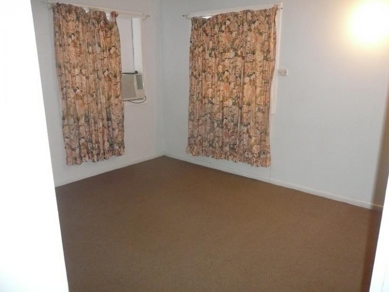 23 Queens Road, Bowen QLD 4805