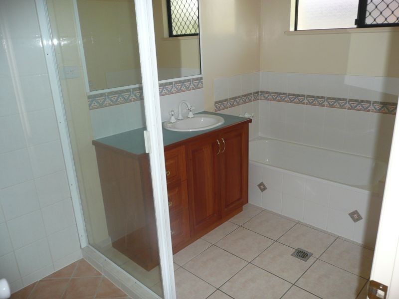 10 Peters Place, Bowen QLD 4805