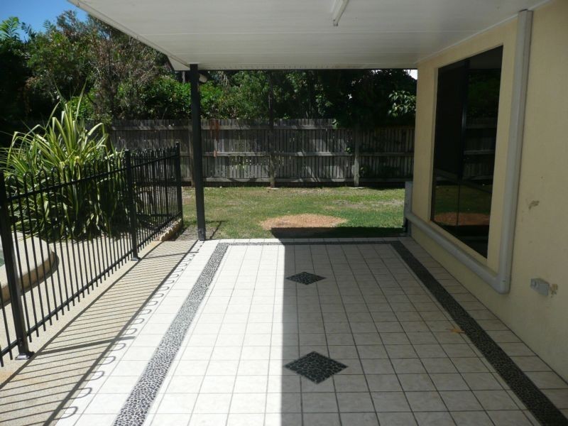 10 Peters Place, Bowen QLD 4805