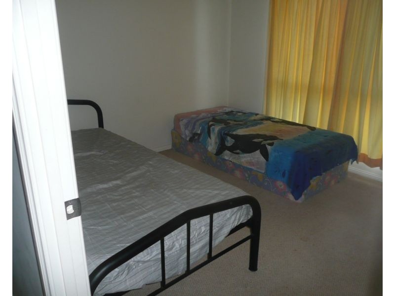 1/13 Queens Road, Bowen QLD 4805