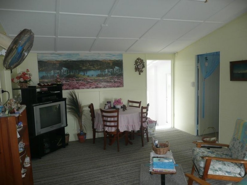 25 Thomas Street, Bowen QLD 4805