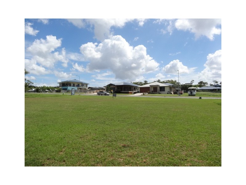 104 Bayside Court, Bowen QLD 4805