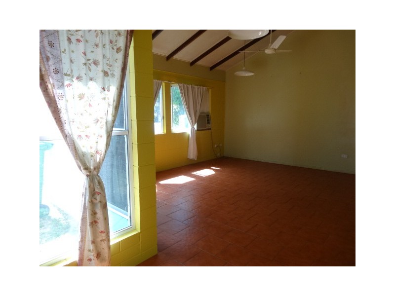 24 Casuarina Street, Bowen QLD 4805
