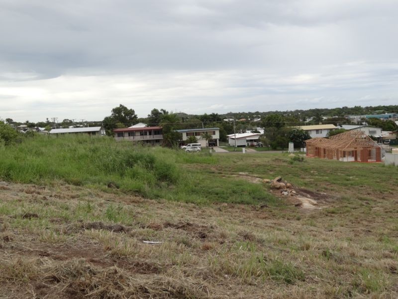 22 Reynolds Street, Bowen QLD 4805