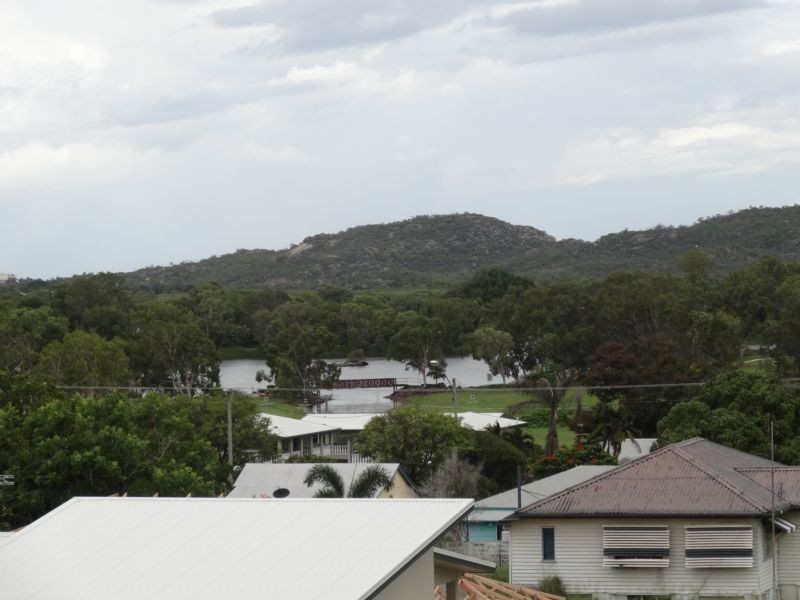 20 Reynolds Street, Bowen QLD 4805