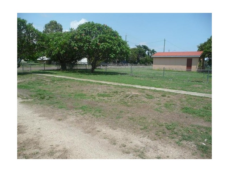 44 Murroona Road, Bowen QLD 4805