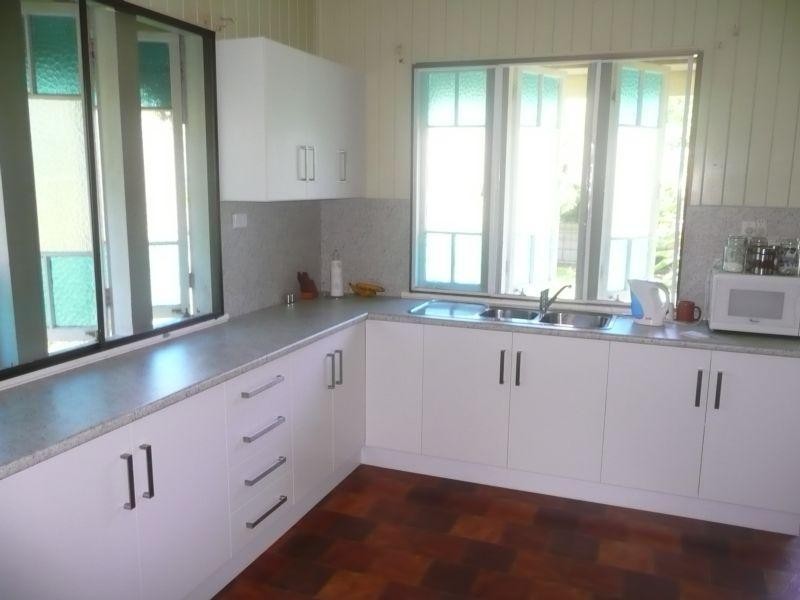 18 George Street, Bowen QLD 4805