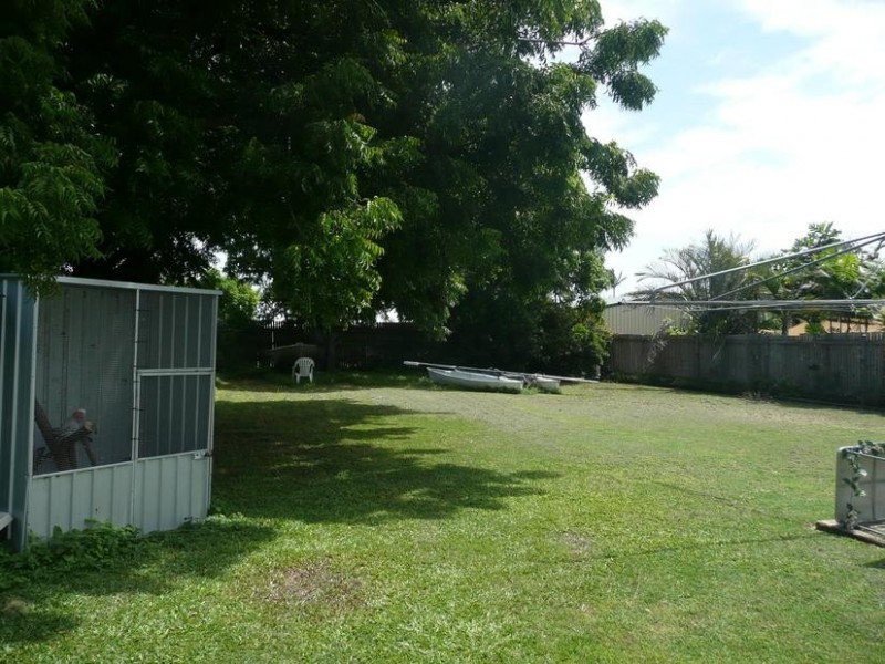 10 Daniel Street, Bowen QLD 4805