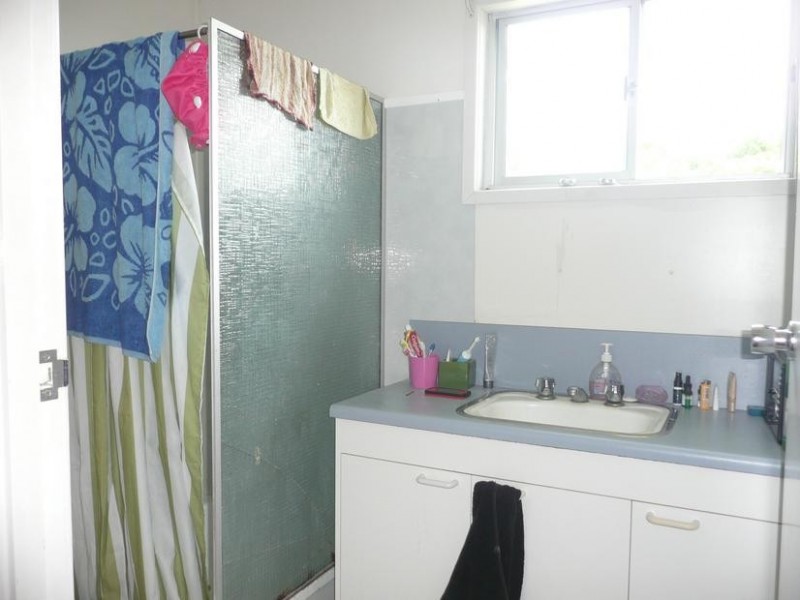 10 Daniel Street, Bowen QLD 4805