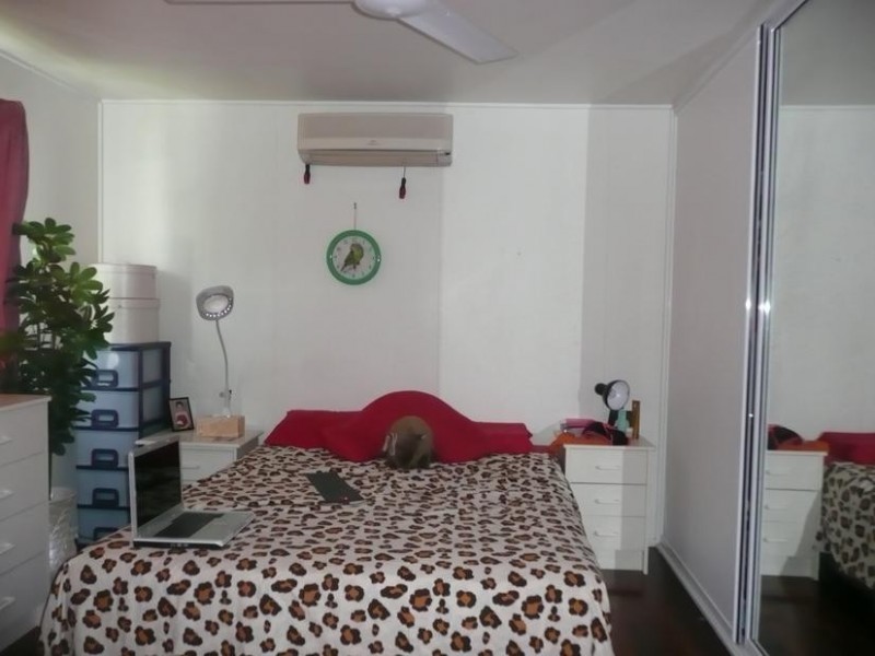 10 Daniel Street, Bowen QLD 4805
