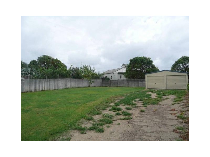 66 Tracey Street, Bowen QLD 4805