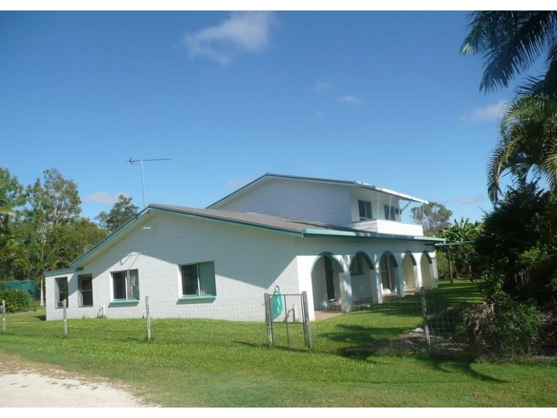 18099 Bruce Highway, Bowen QLD 4805