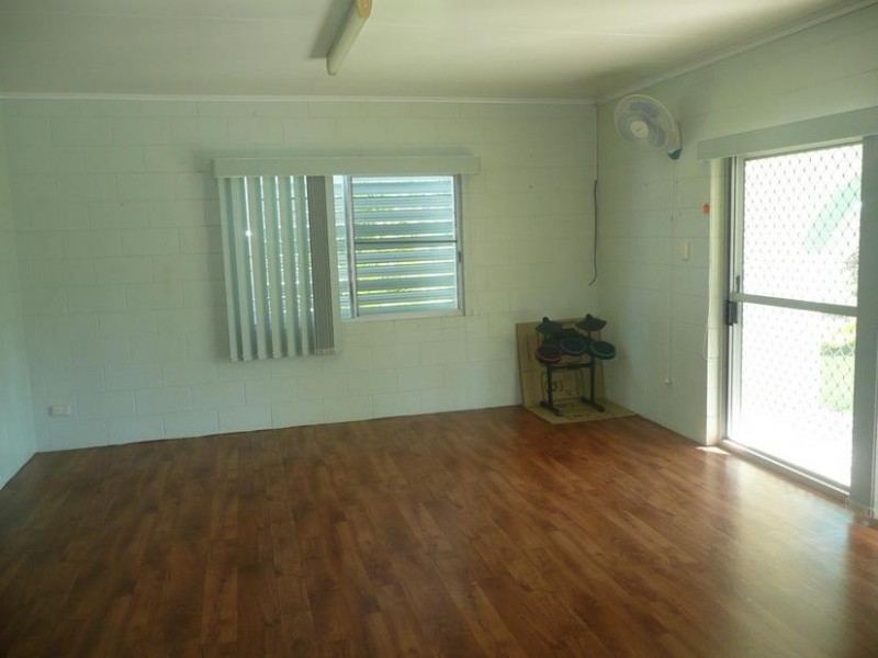 18099 Bruce Highway, Bowen QLD 4805