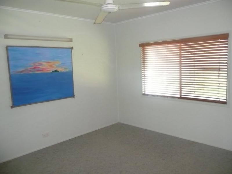 18099 Bruce Highway, Bowen QLD 4805