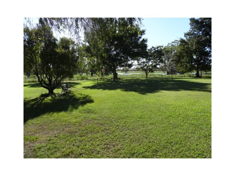 102 Ferguson Road, Bowen QLD 4805