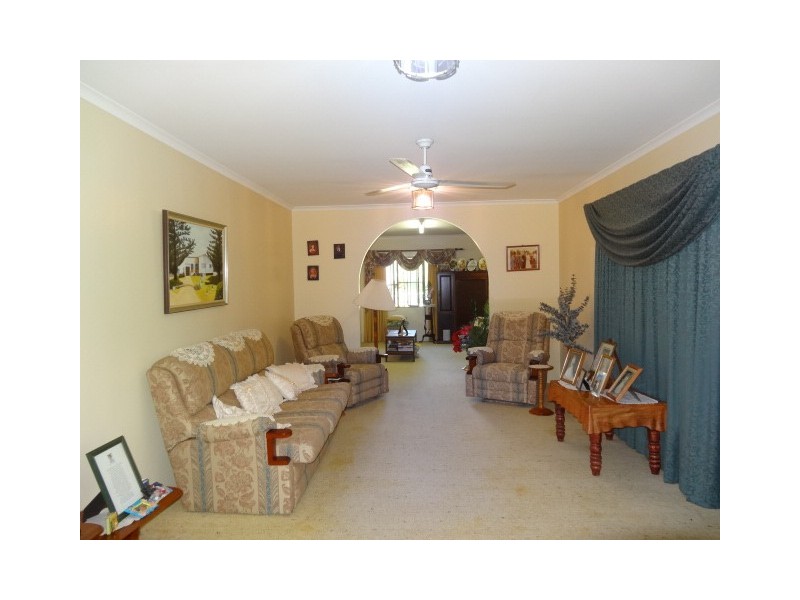 16 Inveroona Road, Bowen QLD 4805