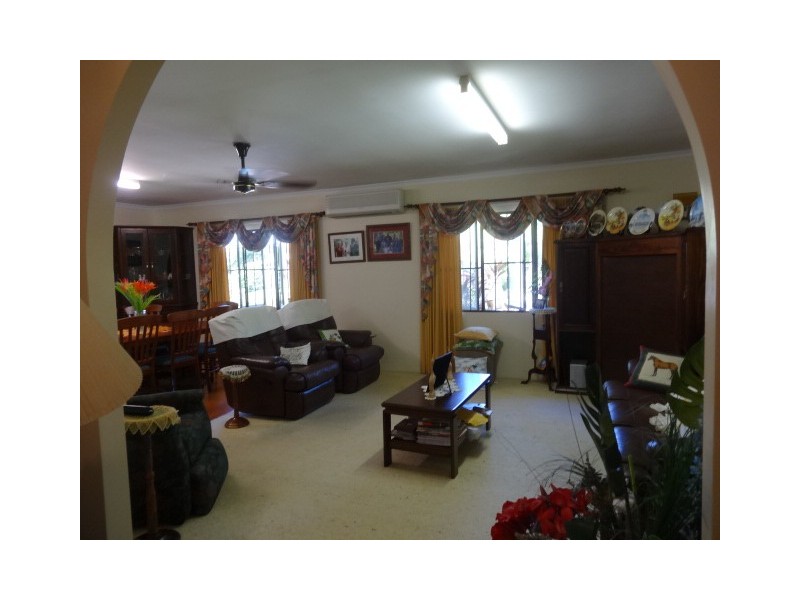 16 Inveroona Road, Bowen QLD 4805