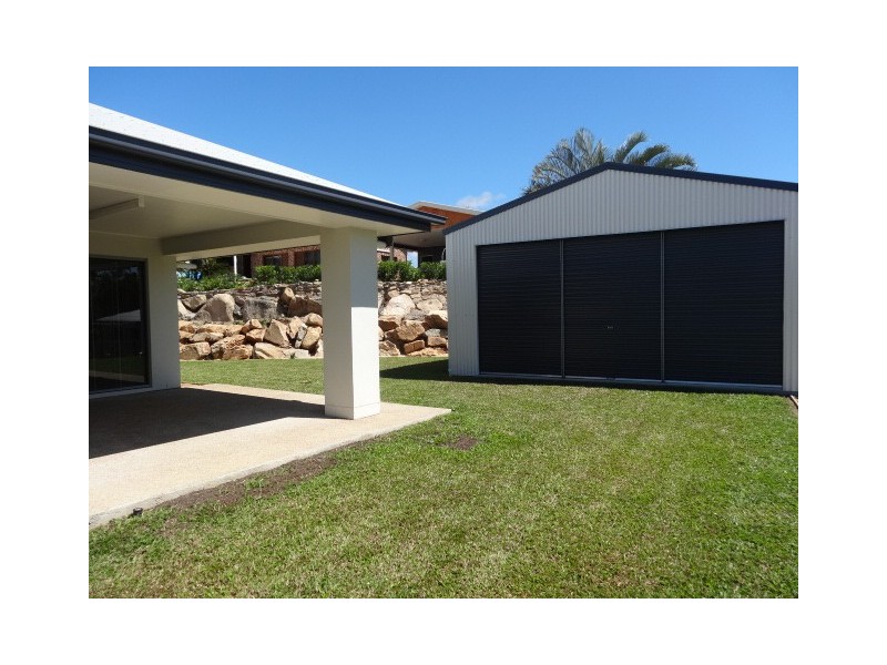 11 Silk Road, Bowen QLD 4805