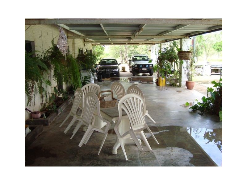3113 Collinsville Road, Bowen QLD 4805