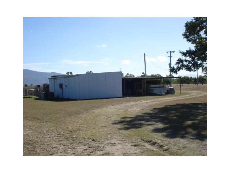 3113 Collinsville Road, Bowen QLD 4805