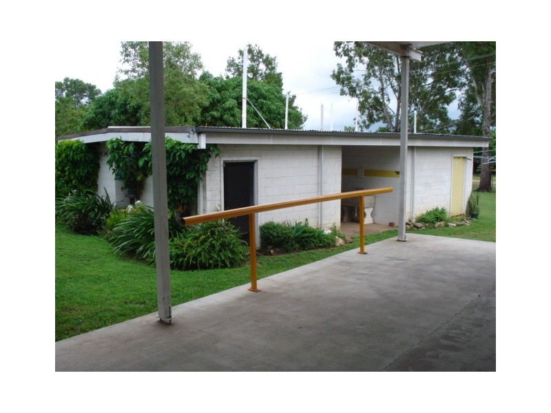 3113 Collinsville Road, Bowen QLD 4805