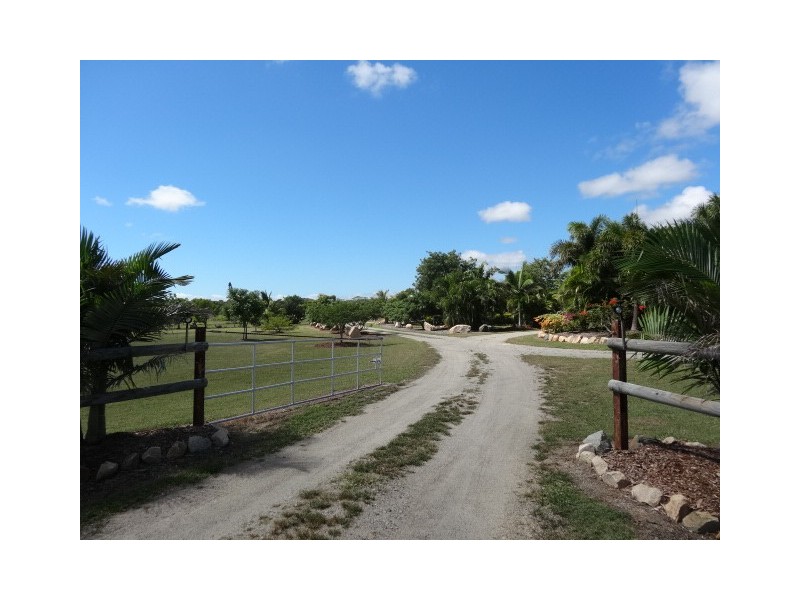 717 Bootooloo Road, Bowen QLD 4805