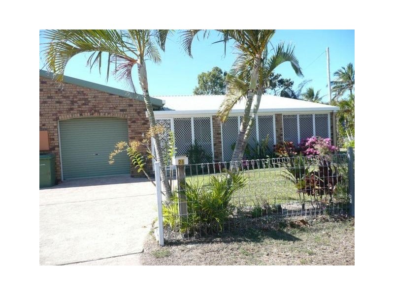 2a Verna Street, Bowen QLD 4805