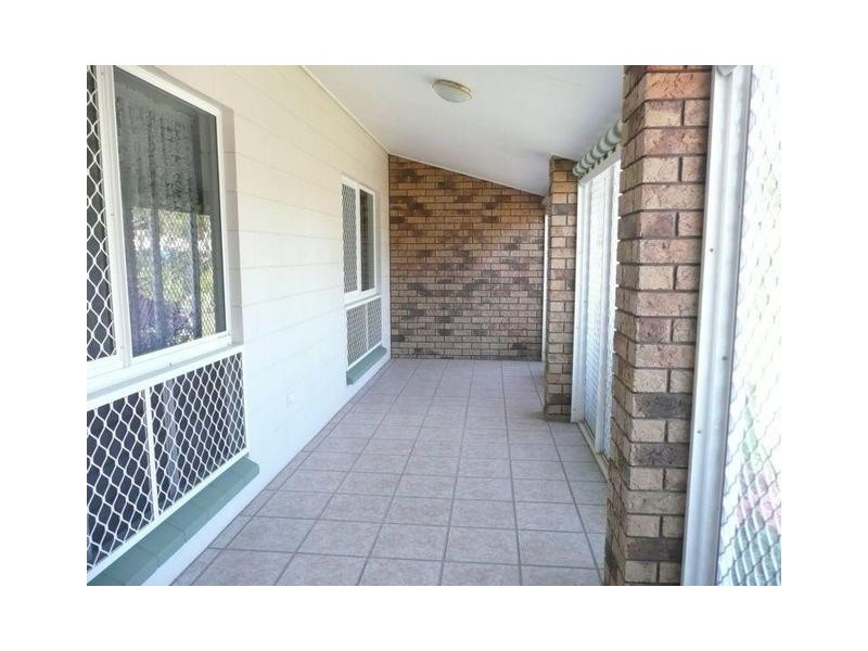 2a Verna Street, Bowen QLD 4805