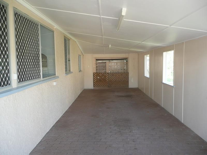 124 Herbert Street, Bowen QLD 4805