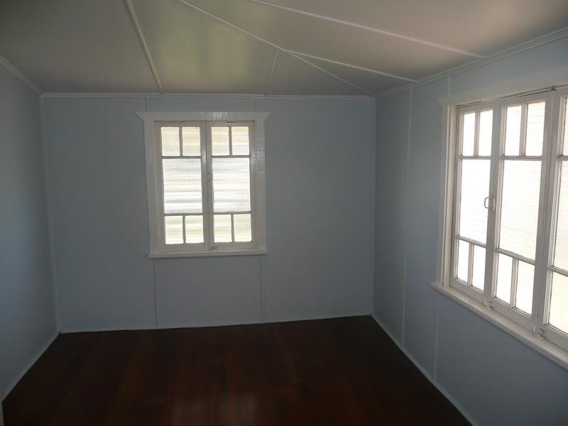 124 Herbert Street, Bowen QLD 4805