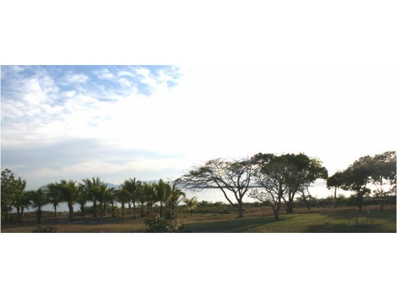 51 Edwards Esplanade, Bowen QLD 4805