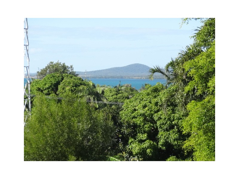 77 Livingstone Street, Bowen QLD 4805