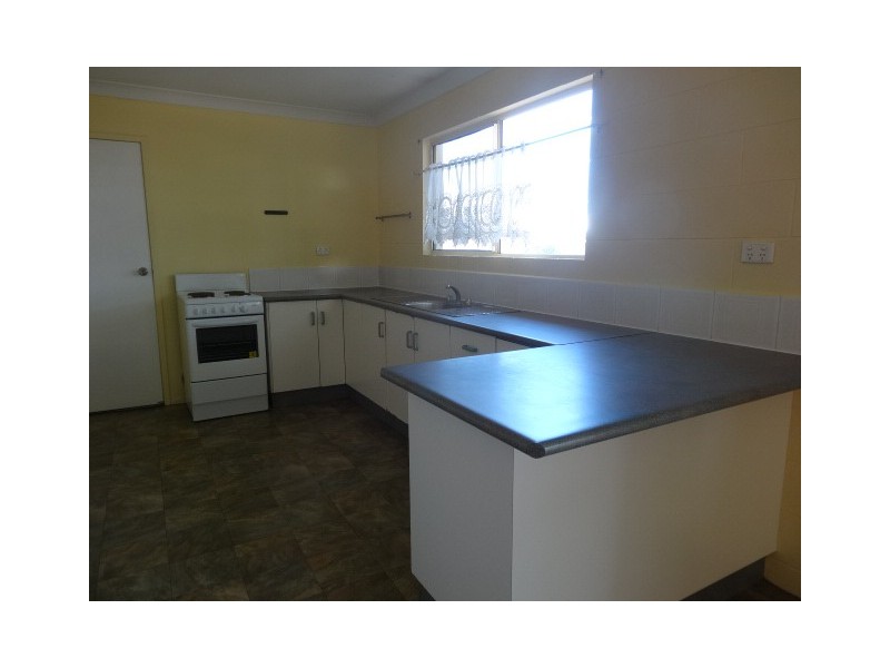 13 Oak Crescent, Bowen QLD 4805