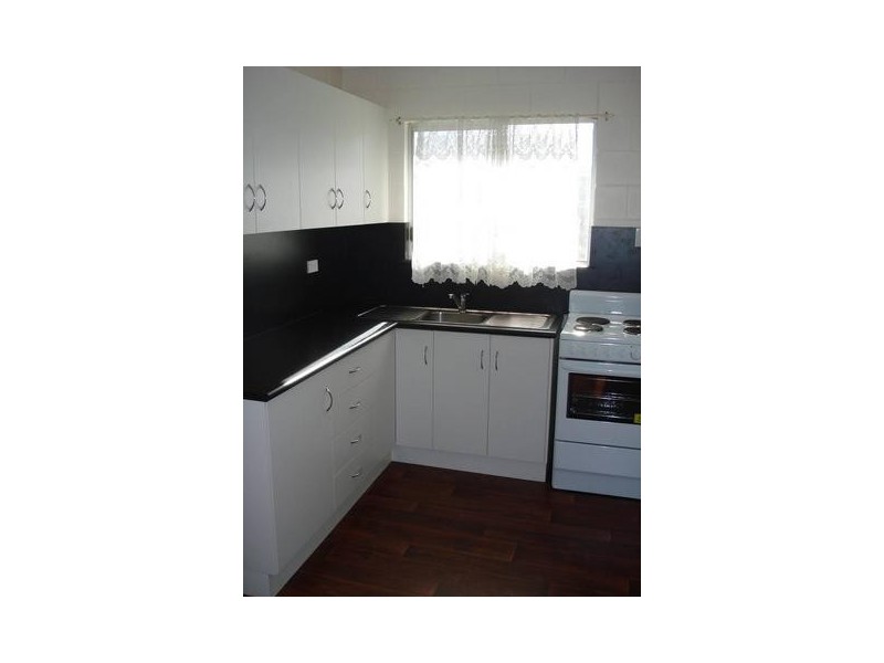 1/71 Horseshoe Bay Road, Bowen QLD 4805