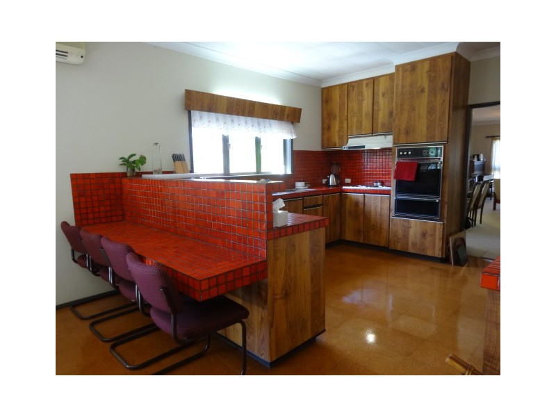 4a Kennedy Street, Bowen QLD 4805