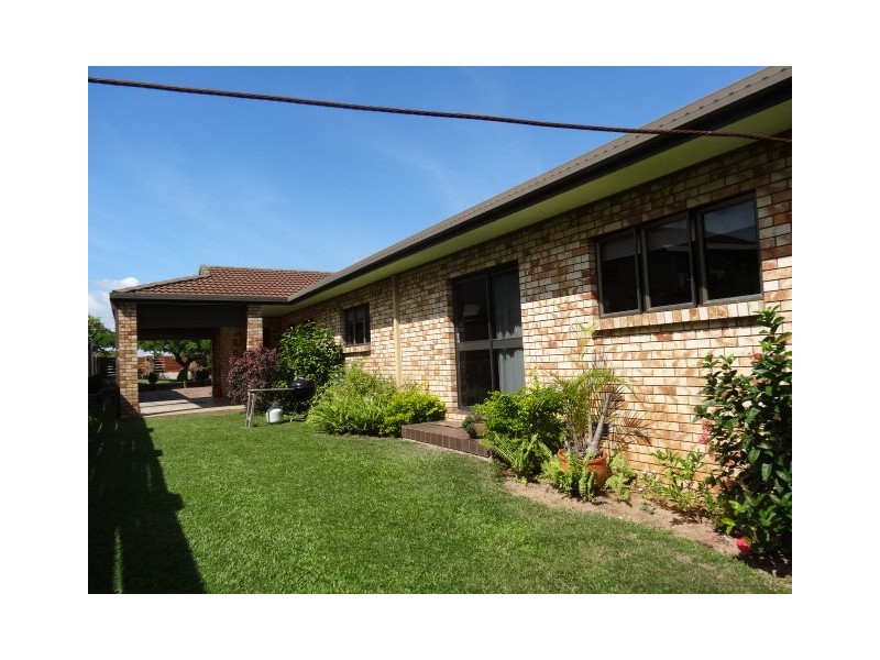 4a Kennedy Street, Bowen QLD 4805