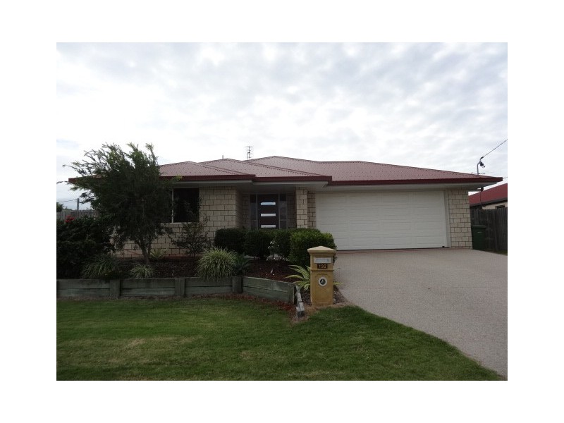 192 Queens Road, Bowen QLD 4805