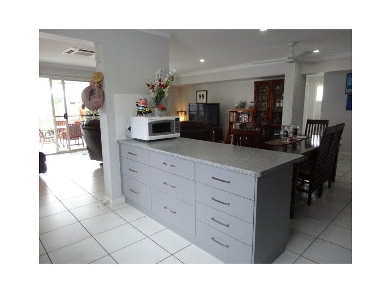 192 Queens Road, Bowen QLD 4805