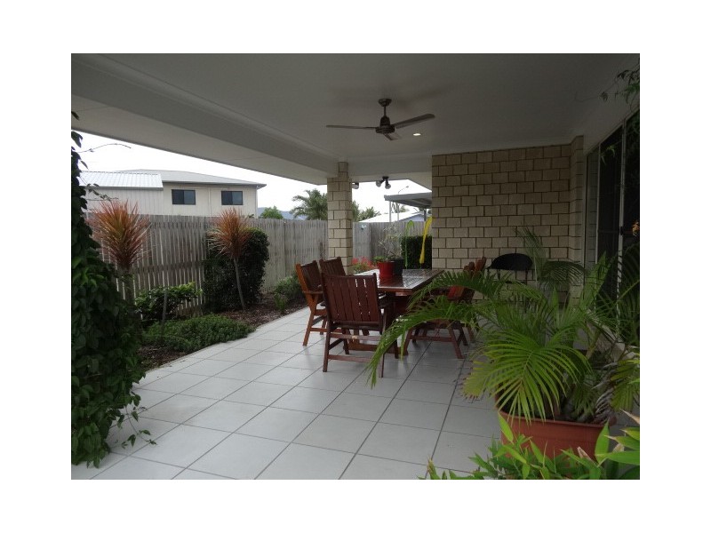 192 Queens Road, Bowen QLD 4805